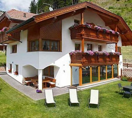 Grohmann Apartments Селва ди Вал Гардена Екстериор снимка